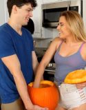 Film Semi Huge Cock Hidden in A Pumpkin